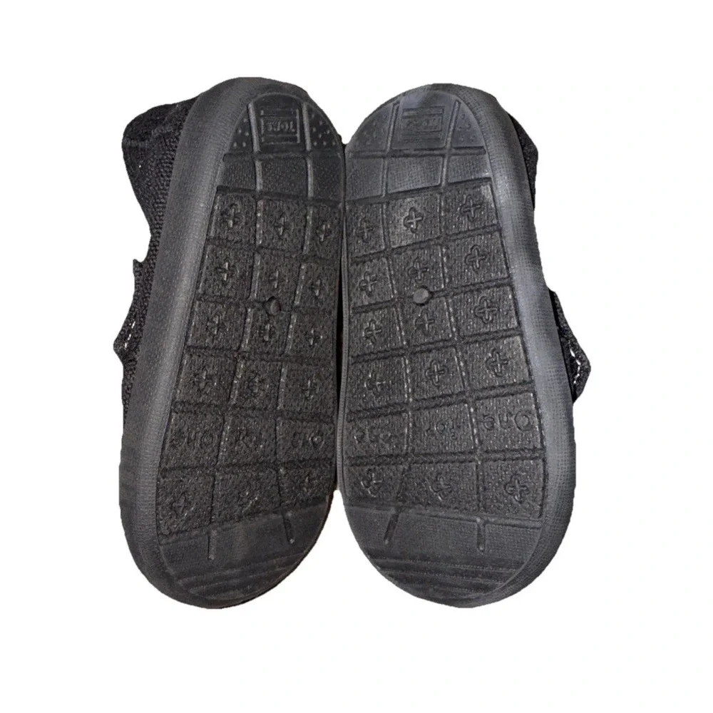 TOMS Black‎ Canvas Baby Shoes Size T4 Toddler 4 Girls